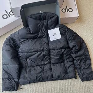 ALO Yoga Black Puffer Jacket